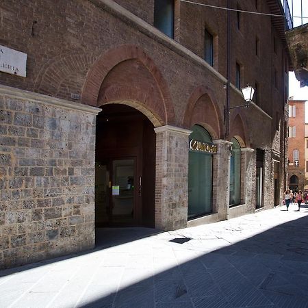 Il Tolomei - Central In The Middle Of Main Street Sienne Chambre photo
